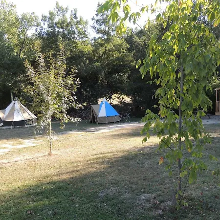 Les Roulottes De Cambonis Kompleks wypoczynkowy Bourret