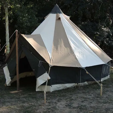Holiday park Les Roulottes De Cambonis
