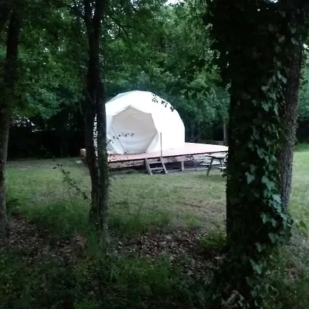 Les Roulottes De Cambonis Holiday park